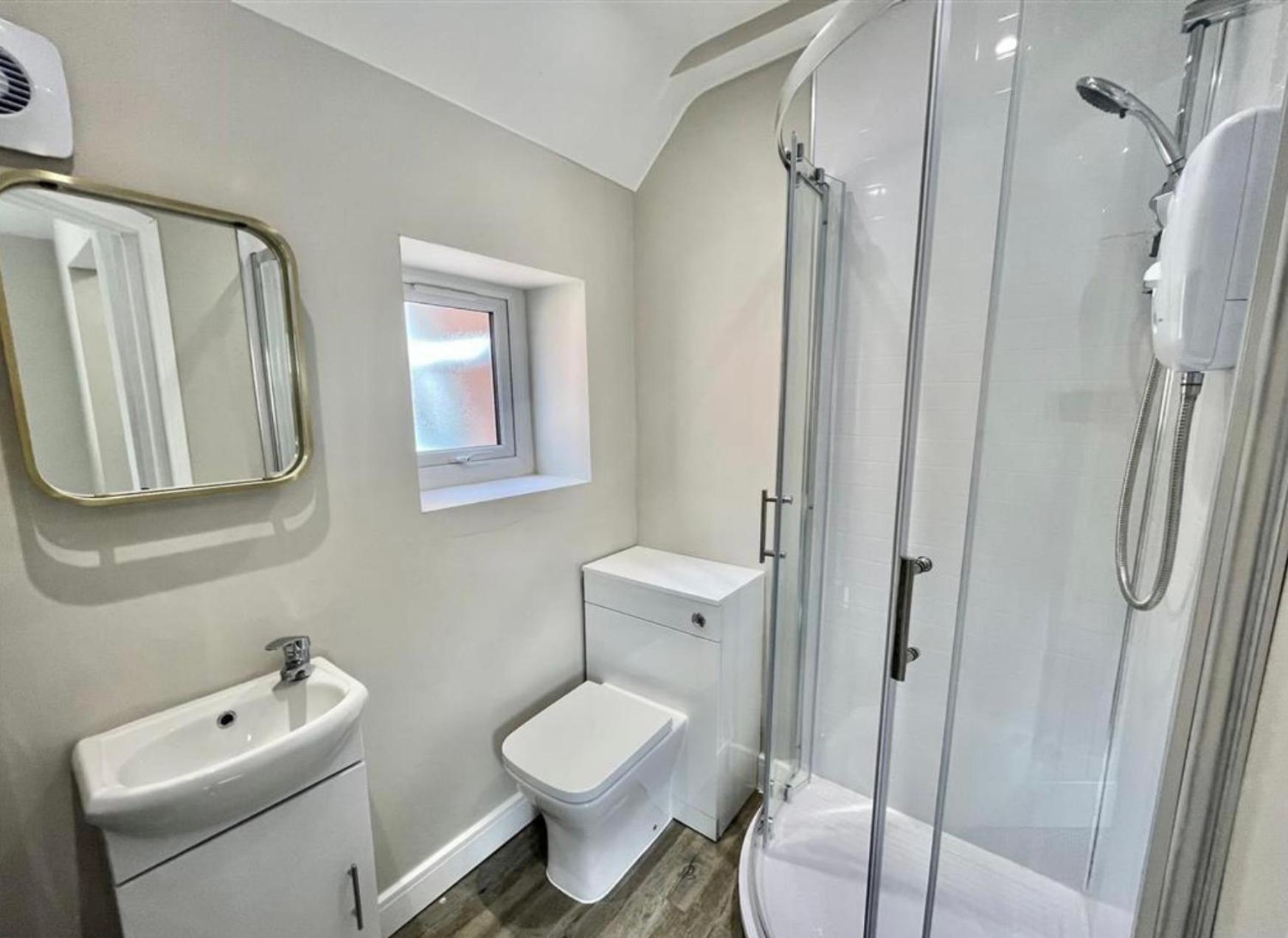 Apartment Brand New Lovely Flats By The Forest Tram Stop In Nottingham